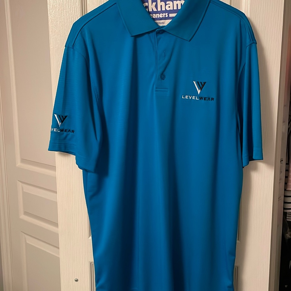 LevelWear men’s golf shirt.